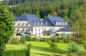 Landhaus Wacker, Wenden